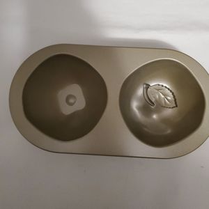 Nordic Ware Large Apple Cake Pan